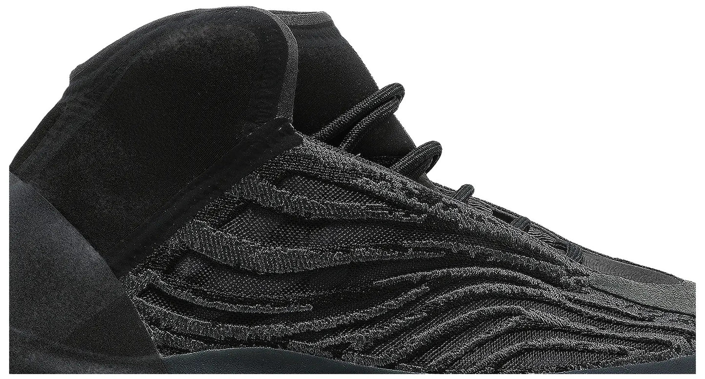 Grade School's Adidas Yeezy Quantum - Onyx
