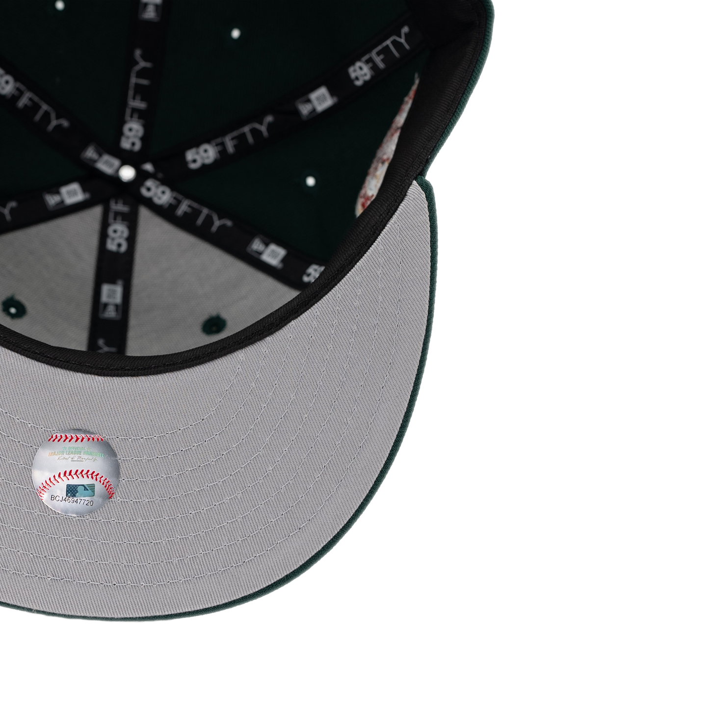 New Era Philadelphia Phillies 59FIFITY Fitted Hat - Dark Green