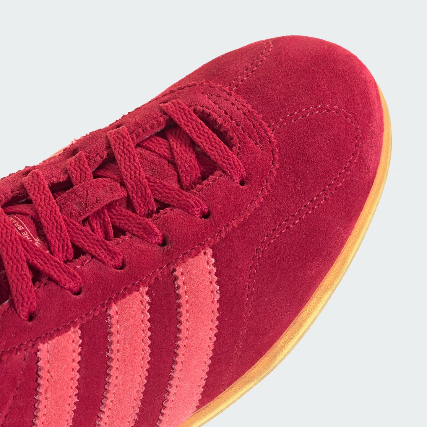 Women´s Adidas Gazelle Lo Pro - Team Victory Red / Gum