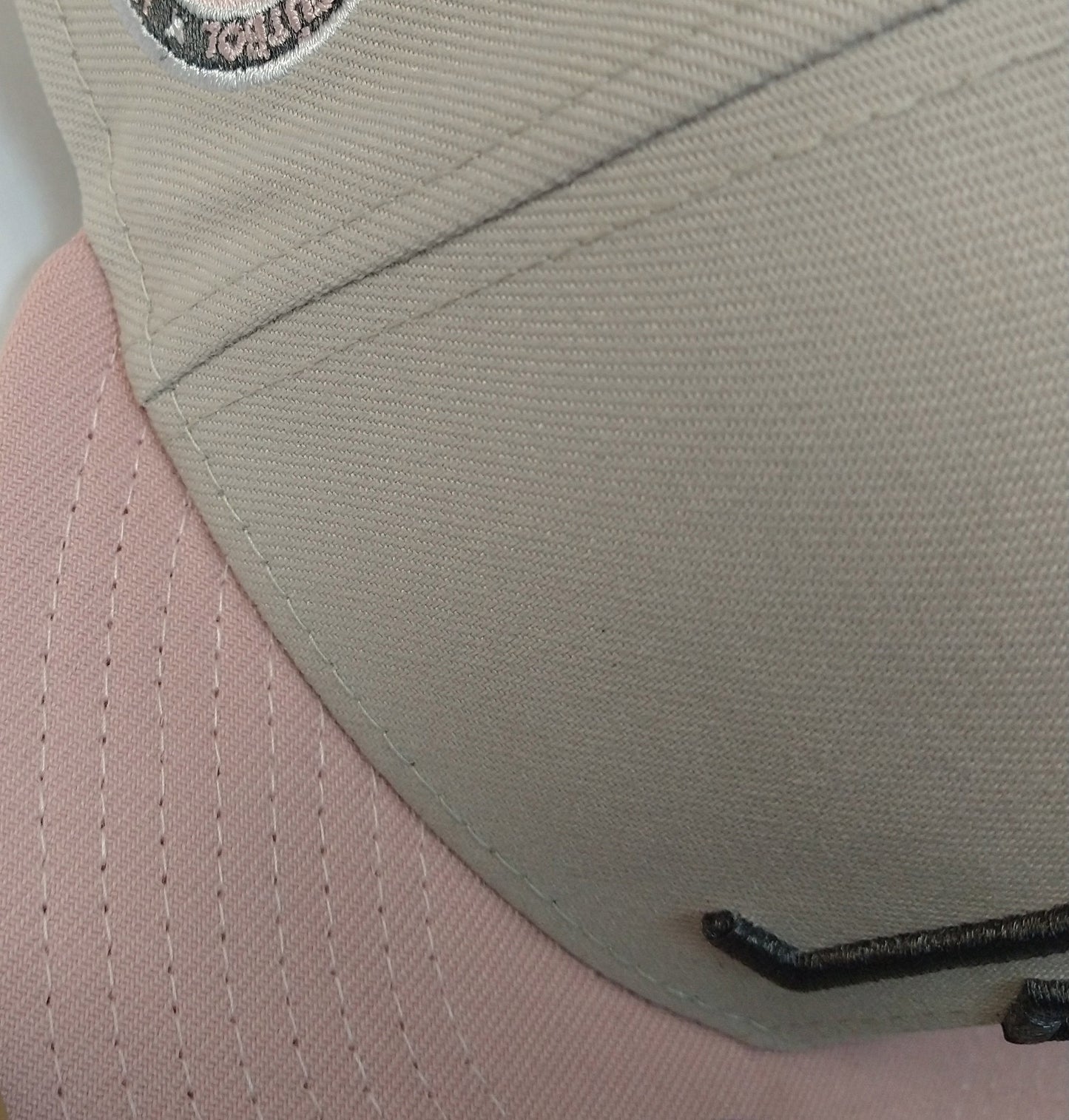 New Era Inter Miami 59Fifty Fitted Hat - Stone / Pink