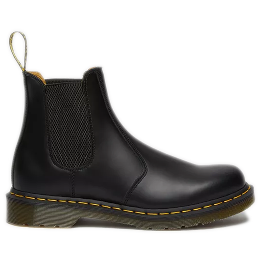 Men's Dr. Martens 2976 Yellow Stitch Smooth Leather Chelsea Boots - Black Smooth