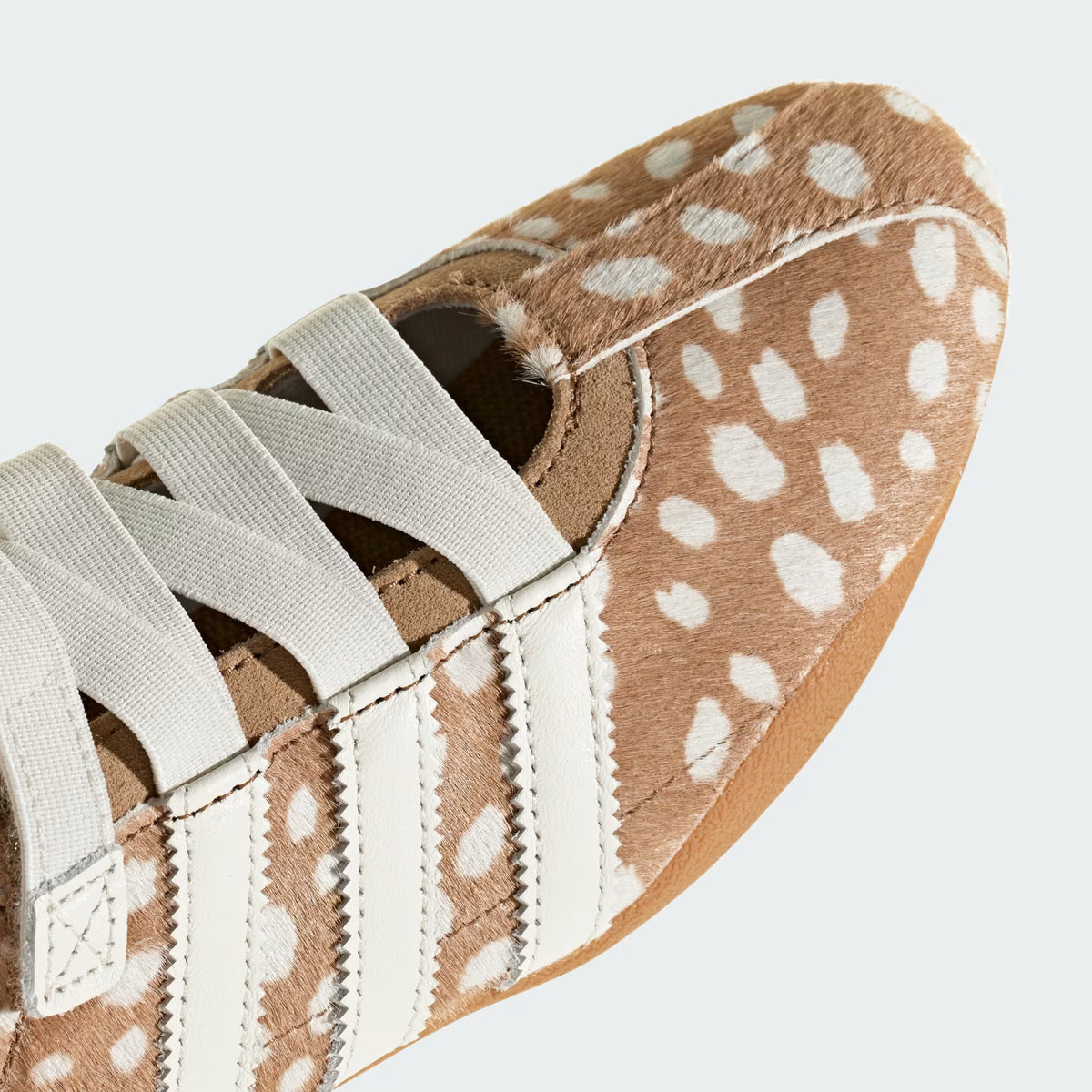 Women's Adidas Tokyo MJ - Brown Desert / Off White