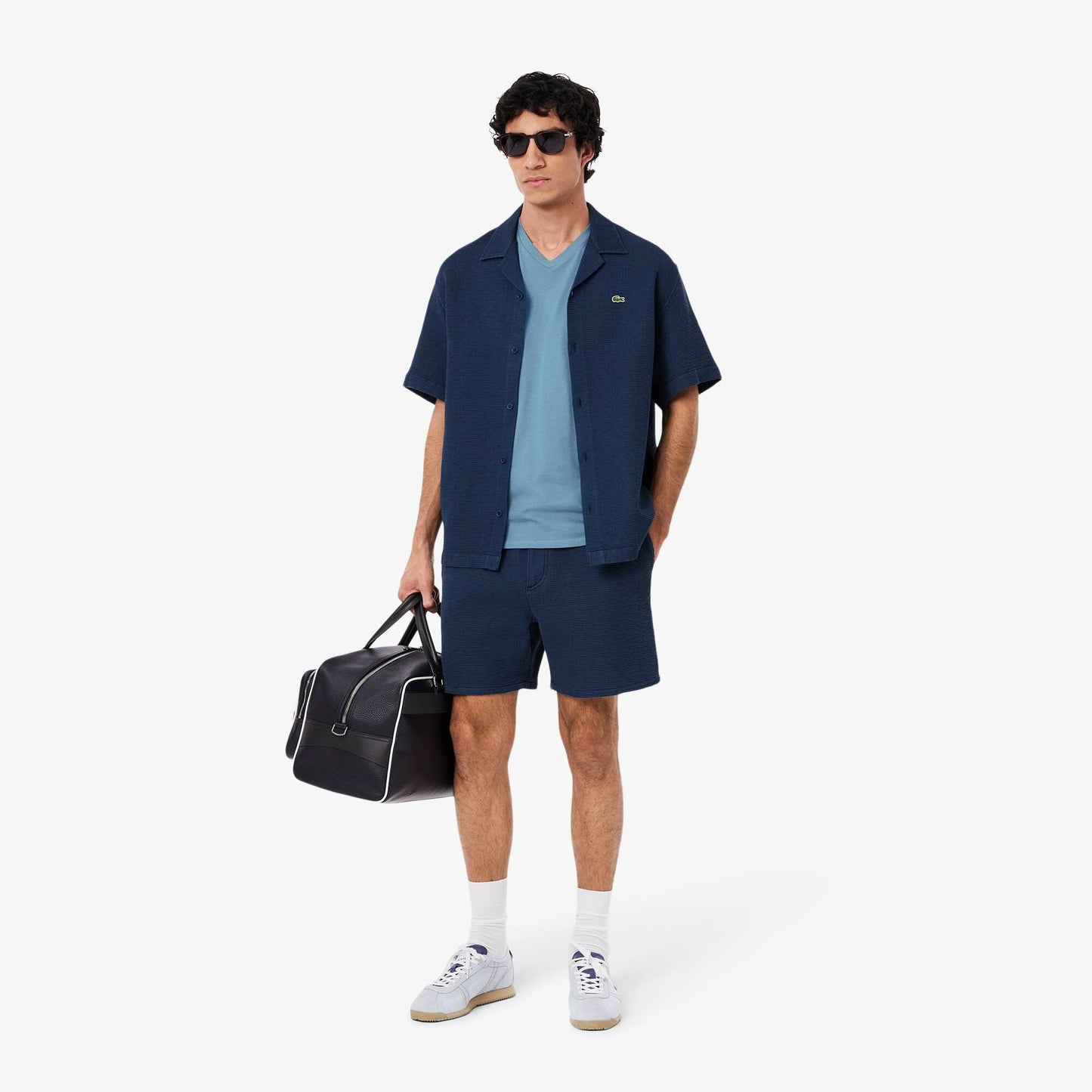 Men's lacoste Lightweight Pima Cotton V-Neck T-Shirt - Blue