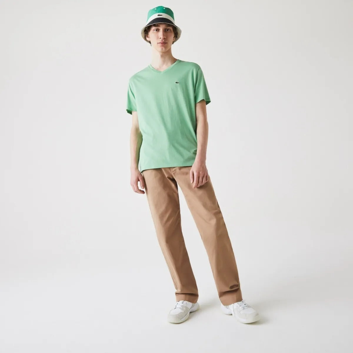 Men's lacoste Lightweight Pima Cotton V-Neck T-Shirt - Lime Green