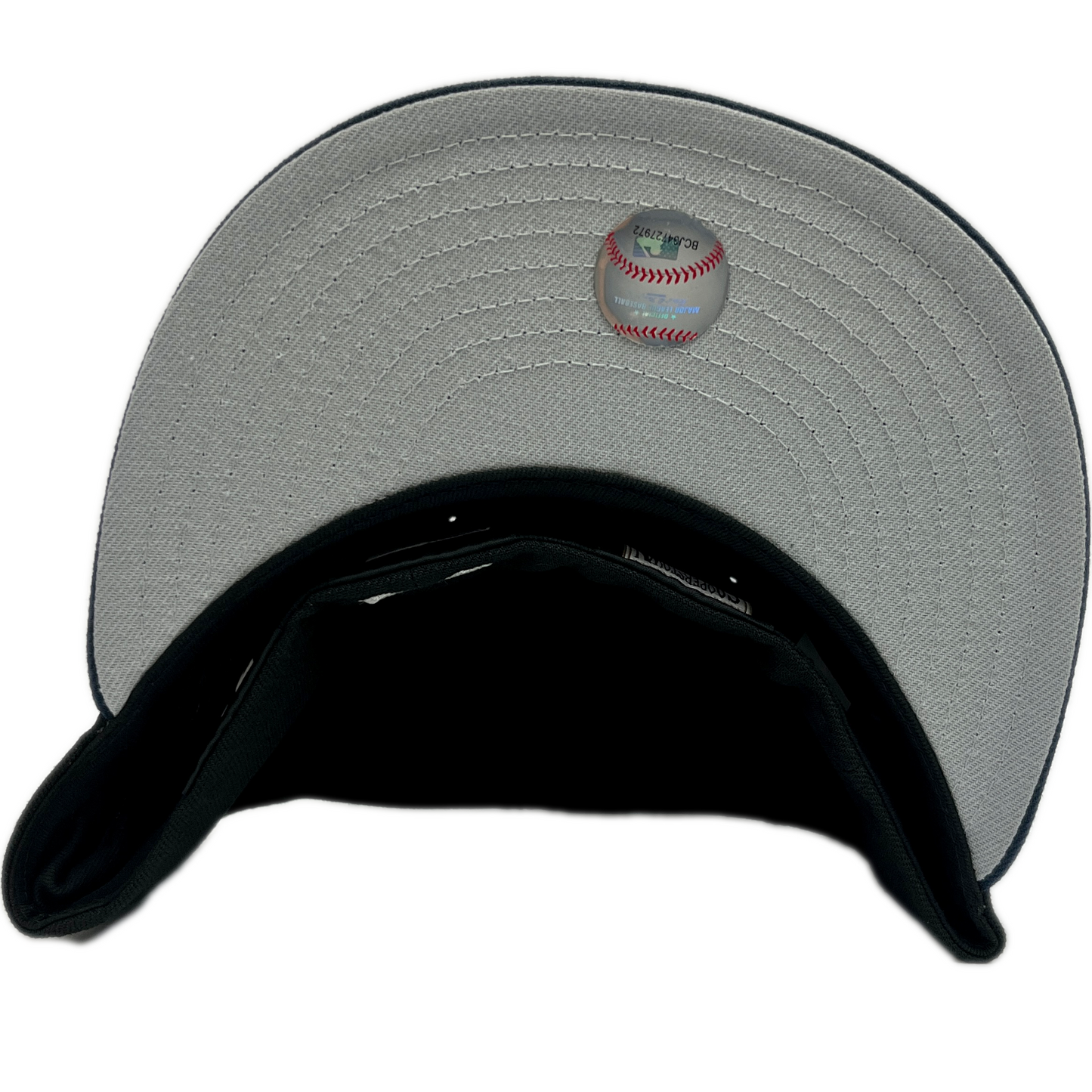 New Era Philadelphia Phillies 59FIFTY Fitted Hat - Black/ Ocean