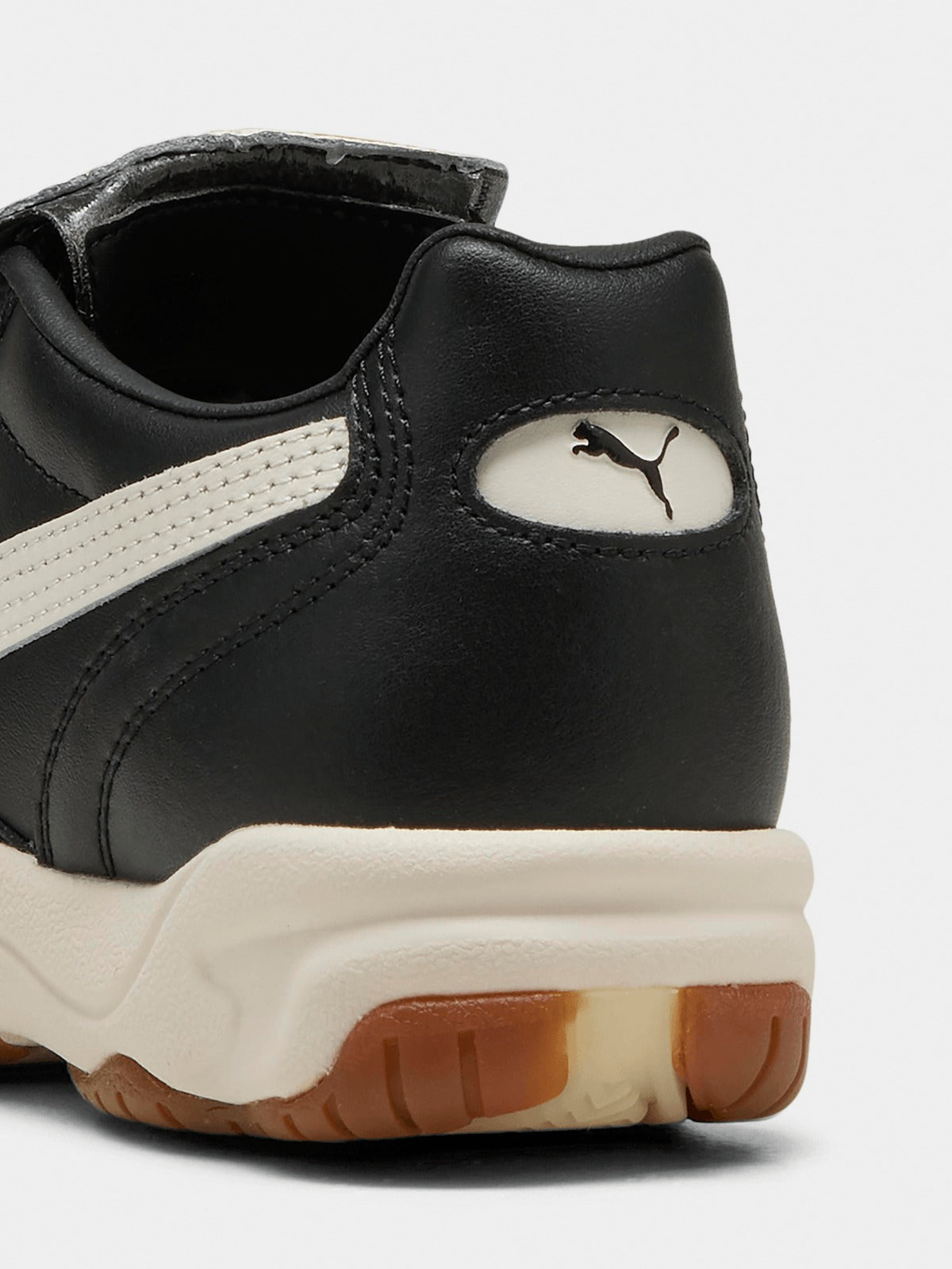 Grade School Puma King Indoor - Black/White