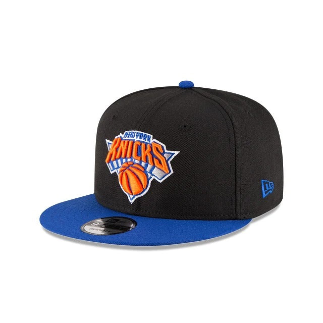 New Era New York Knicks 9FIFTY Snapback Hat - Two Tone Black/Blue