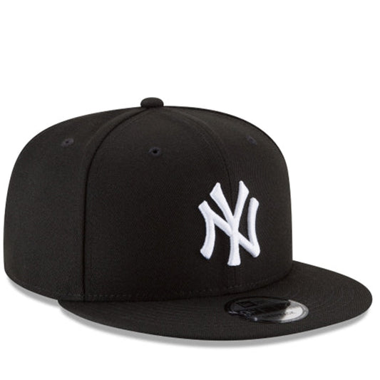 New Era New York Yankees 9FIFTY Snapback Hat - Black/White