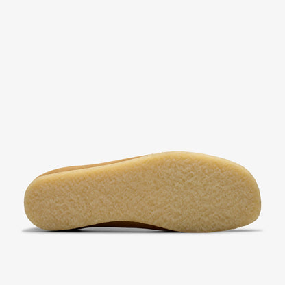 Men's Clarks Wallabee Low Suede - Mid Tan