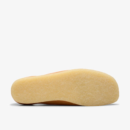 Men's Clarks Wallabee Low Suede - Pale Peach