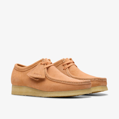 Men's Clarks Wallabee Low Suede - Pale Peach