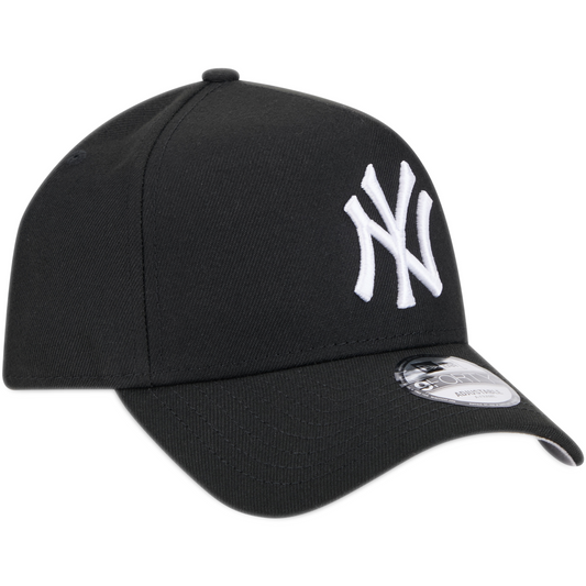 New Era New York Yankees 9FORTY Adjustable Hat - Black/ White
