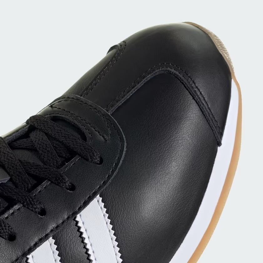 Men's Adidas Country II