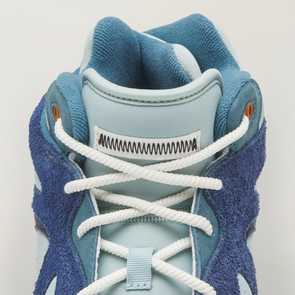 Adidas x Bad Bunny BADBO 1.0 - Night Navy / Night Indigo / Bliss