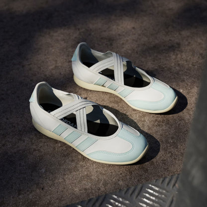 Grade School Adidas Barreda Mary Jane Junior - Core White / Halo Mint / Warm Vanilla