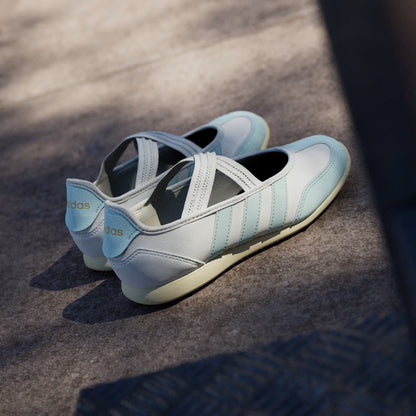 Grade School Adidas Barreda Mary Jane Junior - Core White / Halo Mint / Warm Vanilla