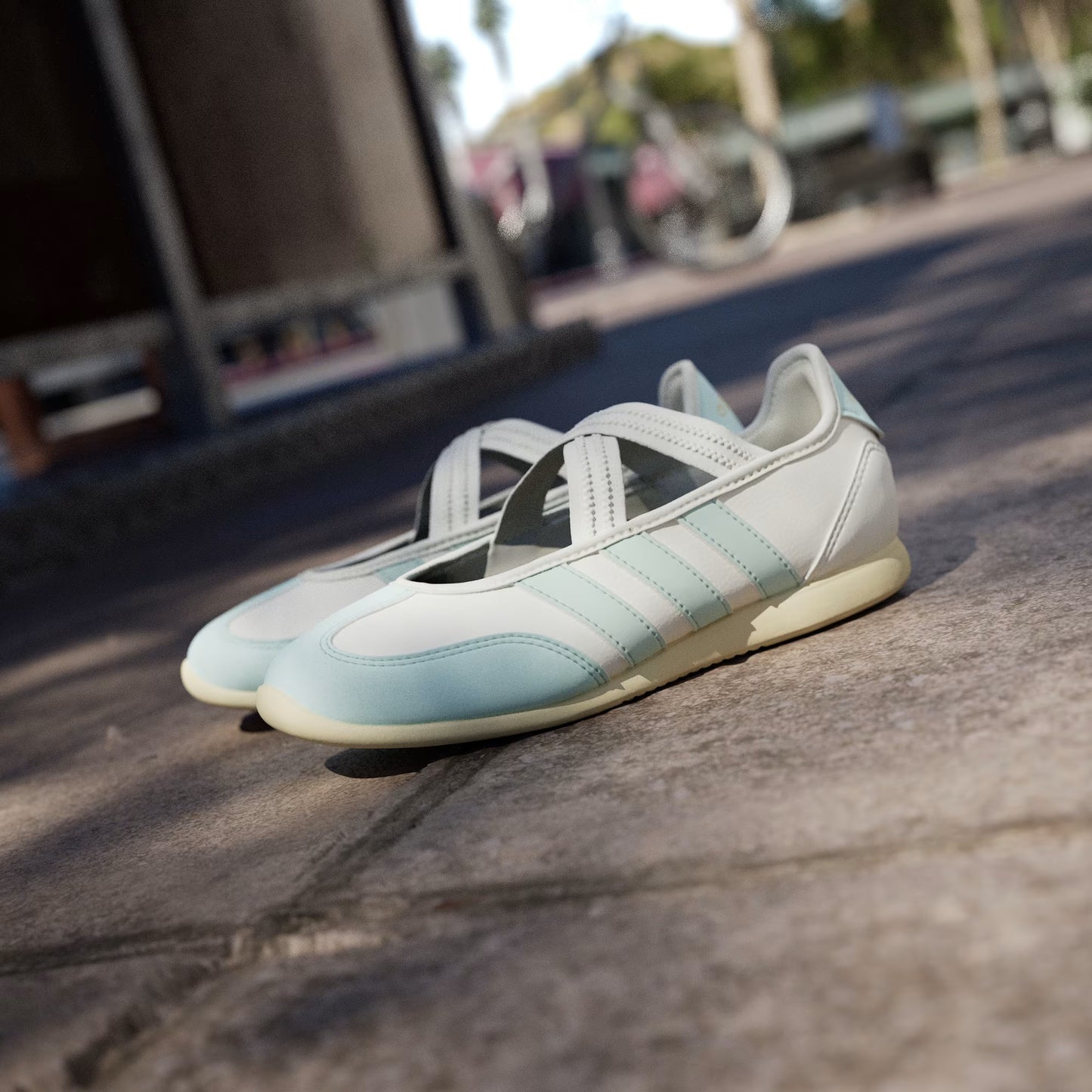 Grade School Adidas Barreda Mary Jane Junior - Core White / Halo Mint / Warm Vanilla