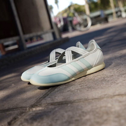 Grade School Adidas Barreda Mary Jane Junior - Core White / Halo Mint / Warm Vanilla
