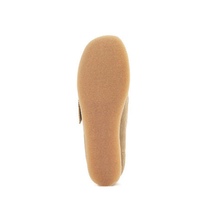 Grade School Clarks Wallabee Low - Maple Suede