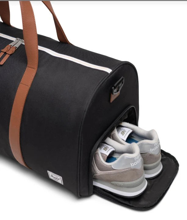 Herschel Novel Duffel - Black