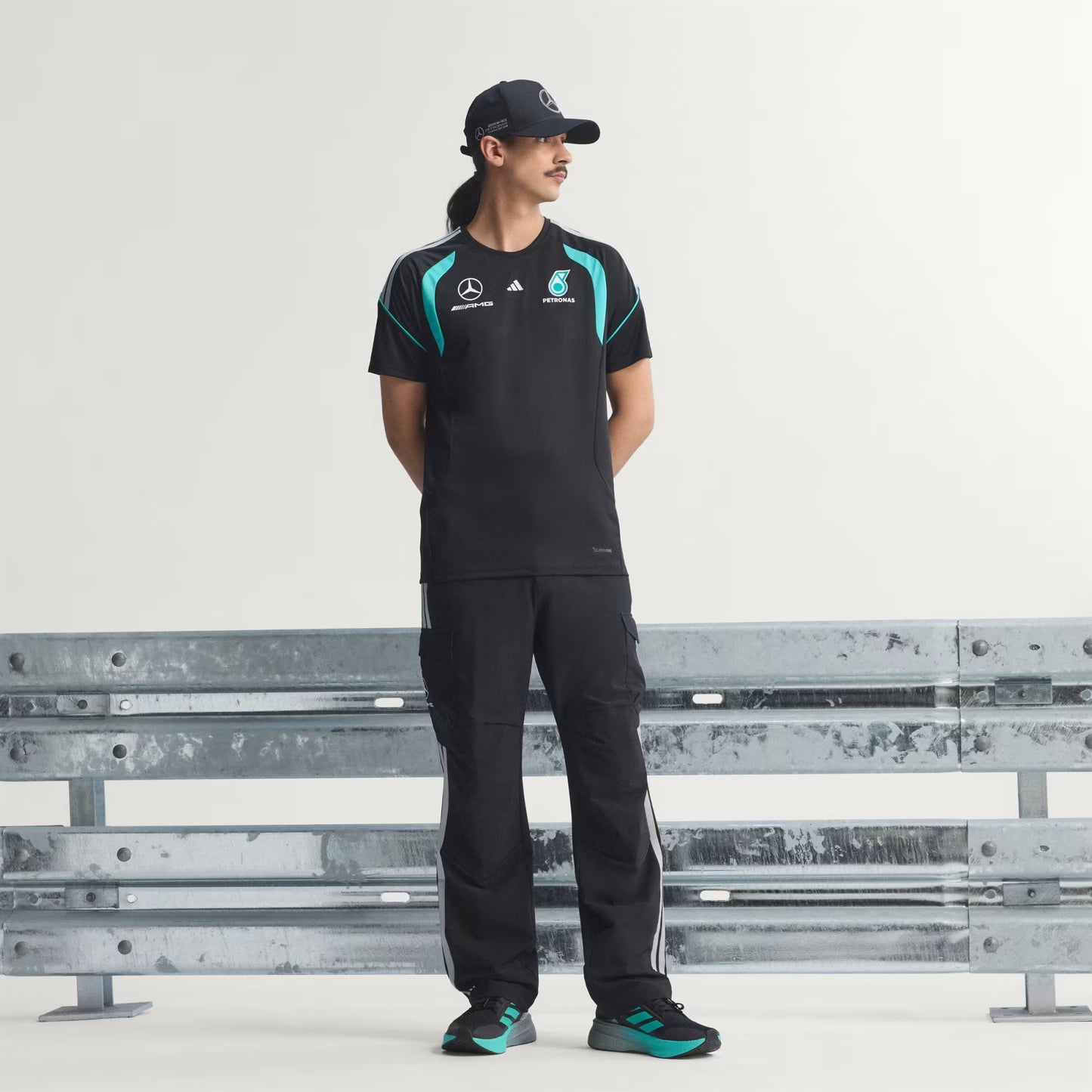 Adidas Mercedes - AMG Petronas F1 Teams Mechanics Jersey - Black