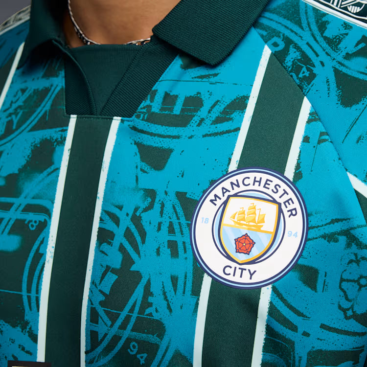 Puma Manchester City KING Retro Soccer Jersey - Tropical Blue / Deep Navy