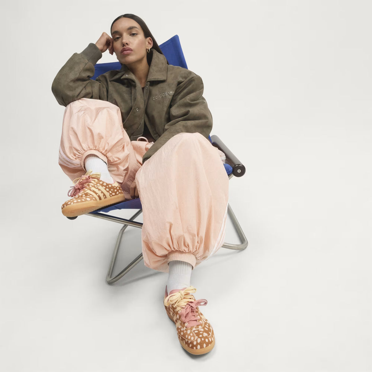 Women's Adidas Samba OG - Brown Desert / Warm Vanilla / Wonder Mauve