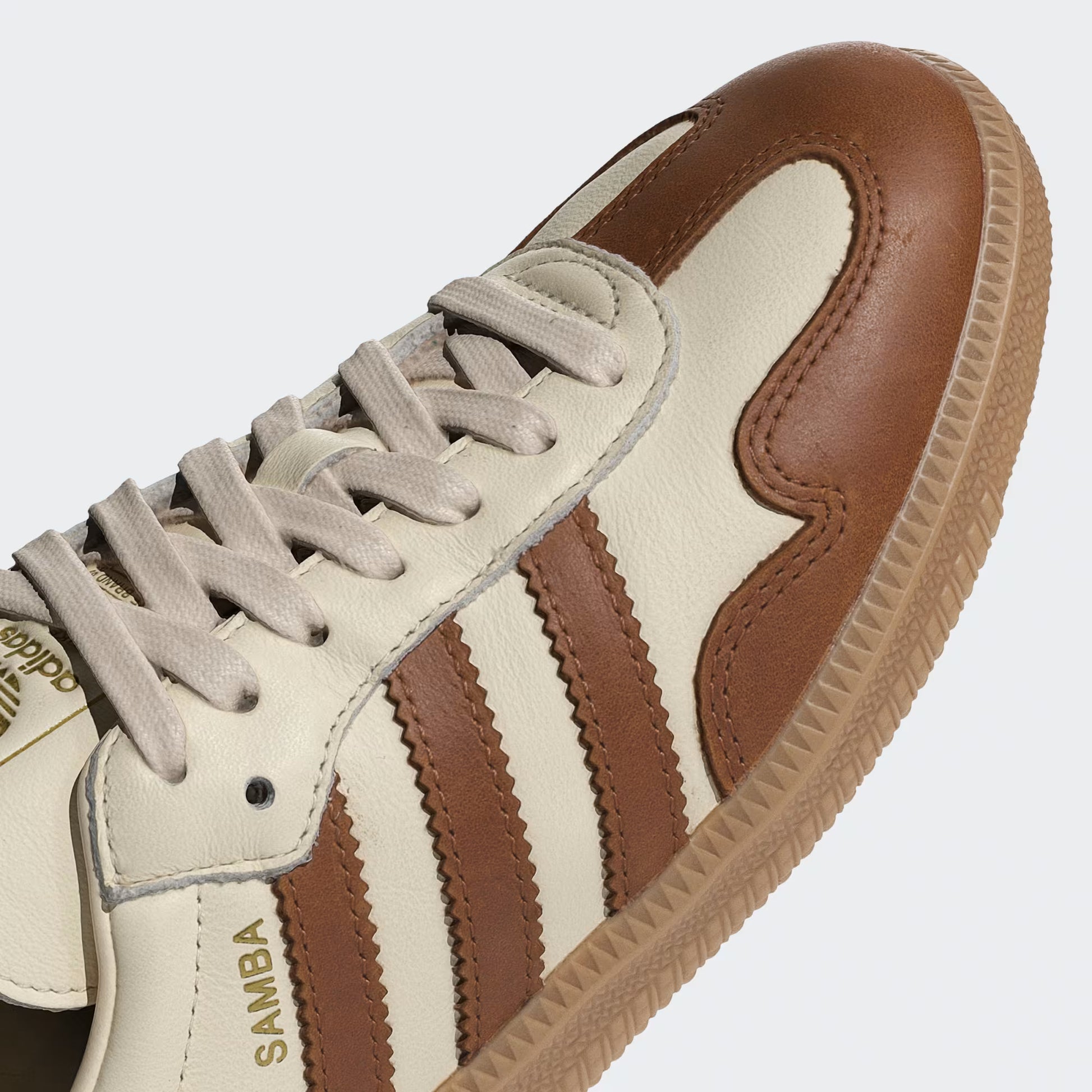 Women's Adidas Samba OG - Wonder White / Dusky Bronze / Gold Metallic