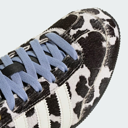 Women's Adidas Japan - Core Black / Cream White / Gold Metallic