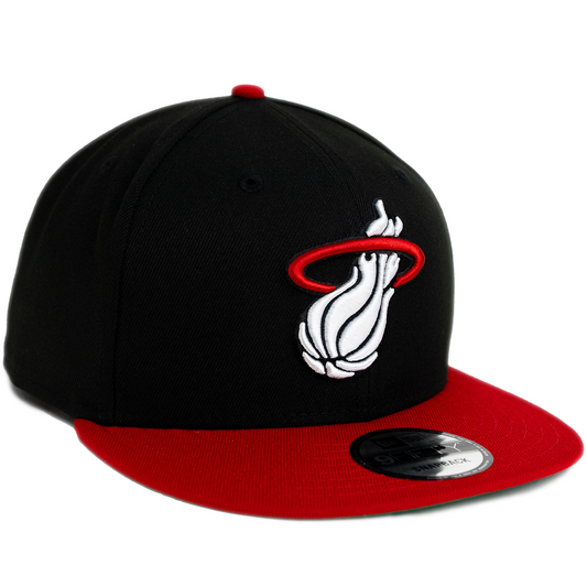 New Era Miami Heat 9FIFTY Adjustable Hat - Black/ Scarlet