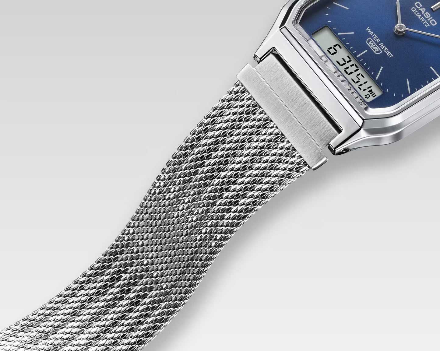 Casio Vintage Analog-Digital AQ230EM-2A Mesh Band