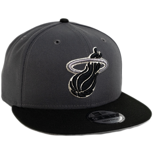 New Era Miami Heat 9FIFTY Adjustable Hat - Chrome/ Black