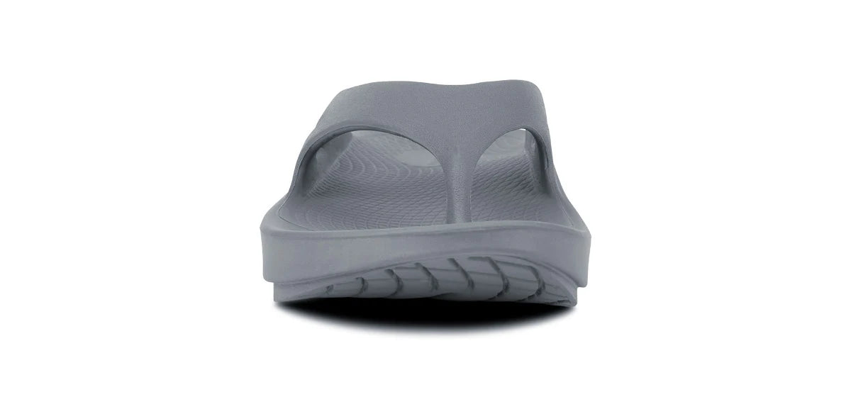 Grade School OOFOS Thong Recovery Sandal - Slate