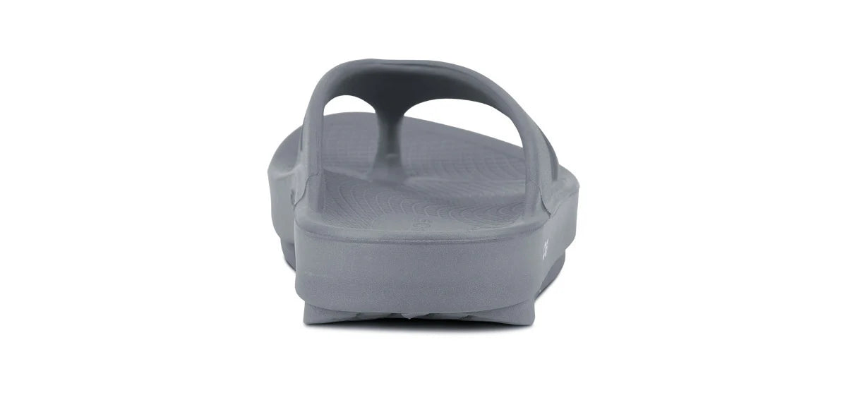 Grade School OOFOS Thong Recovery Sandal - Slate