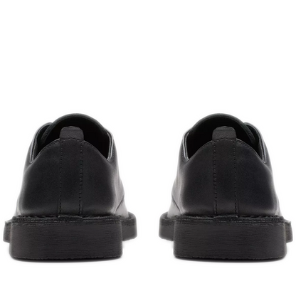 Grade School Clarks Desert London - Black Leather