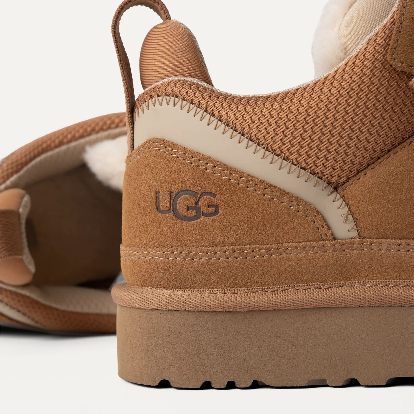 Women's Ugg Lowmel - Chestnut