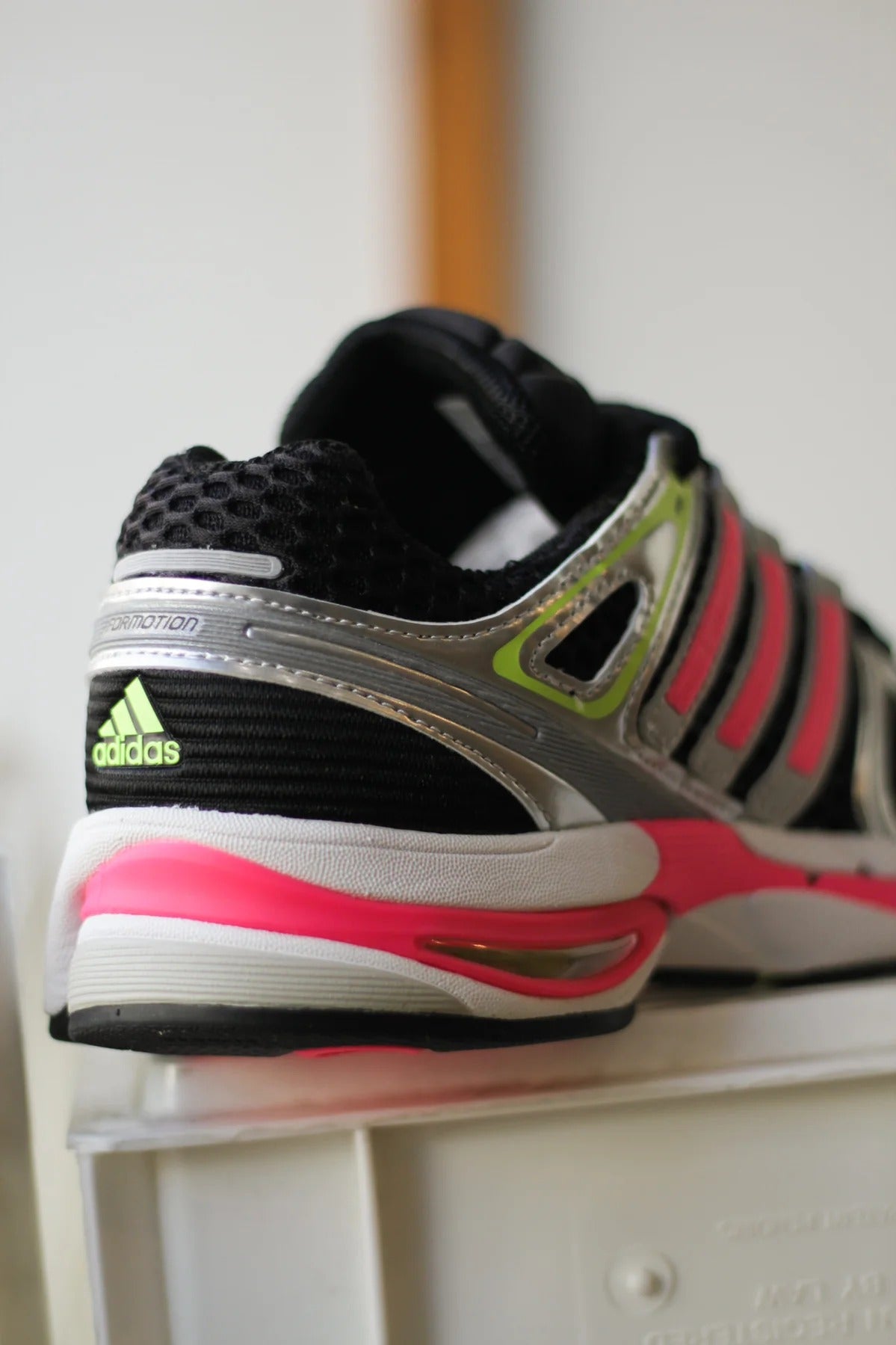 Men's Adidas Adistar Control 5 - Silver/Black/Pink