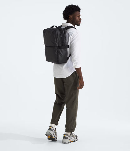 The North Face Base Camp Voyager Daypack - TNF Black/Asphalt Grey