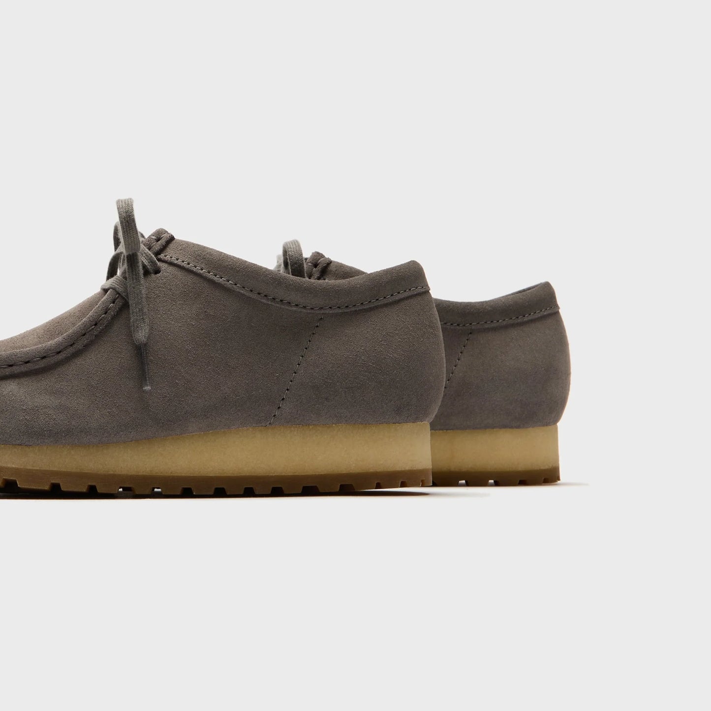 Men's Clarks Wallabee RB - Grey Suede