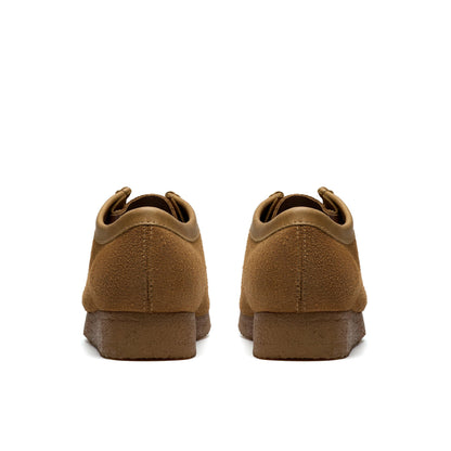 Men's Clarks Wallabee Low - Tan Suede