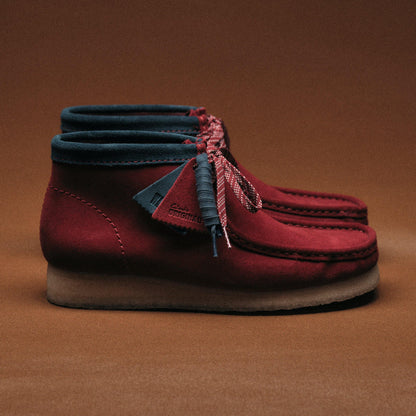 Men's Clarks Wallabee Boot - Dark Red Suede