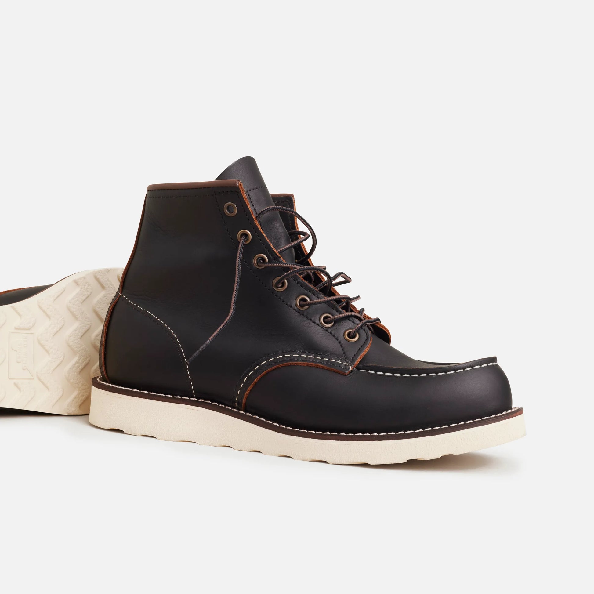 Men's Red Wing Classic Moc 6" Boot - Black/White