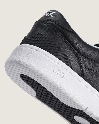 Men's Vans Court Low - Black