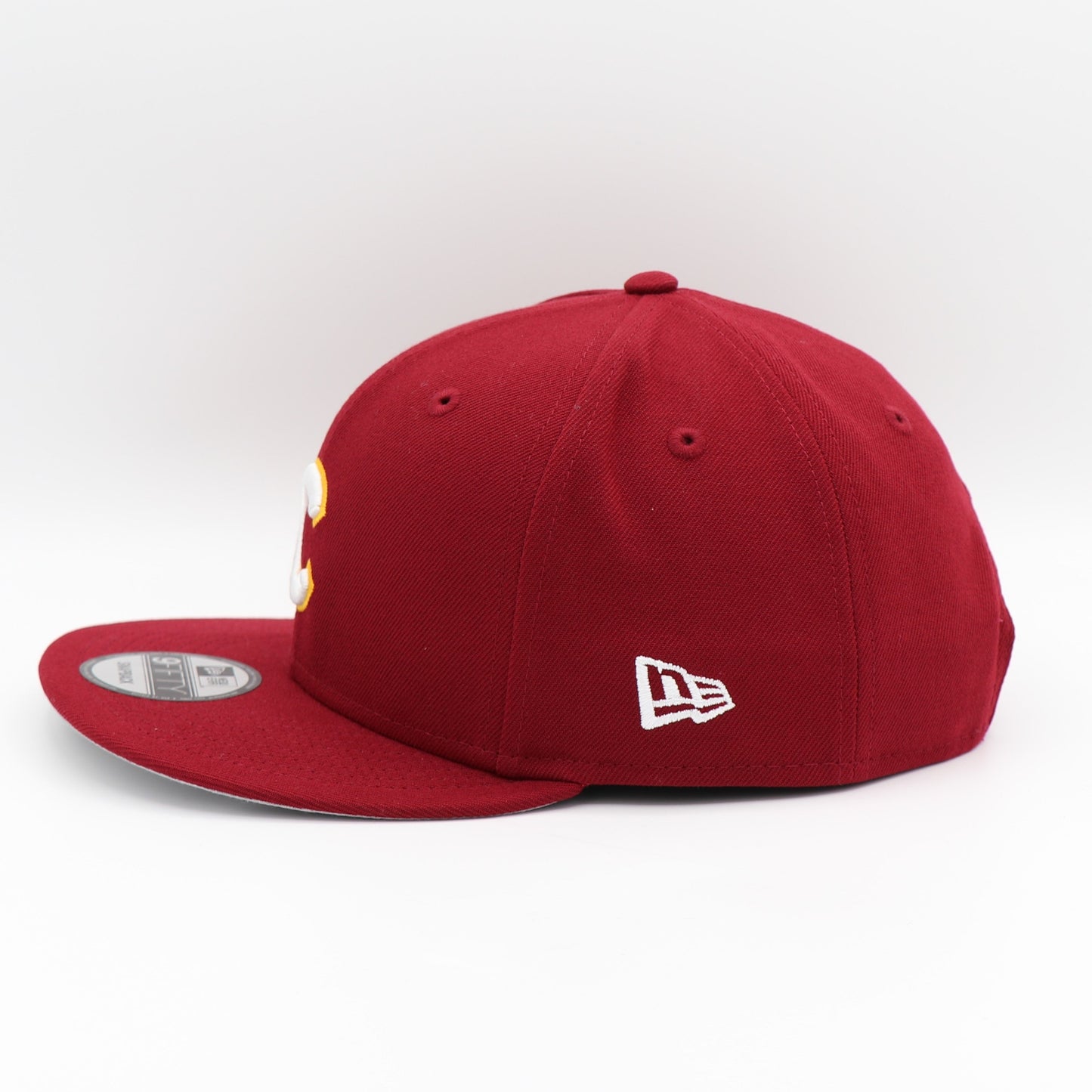 New Era 9Fifty Chicago Cubs "Venezuela Flag" Patch Hat - Cardinal
