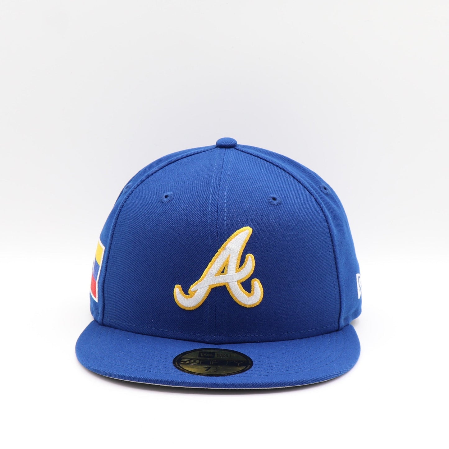 New Era 59Fifty Atlanta Braves "Venezuela Flag" Patch Hat - Navy / White