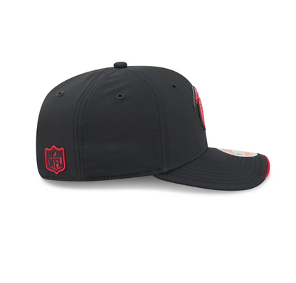 New era 970 Atlanta Falcons NFL 2026 Sideline - Black / Red