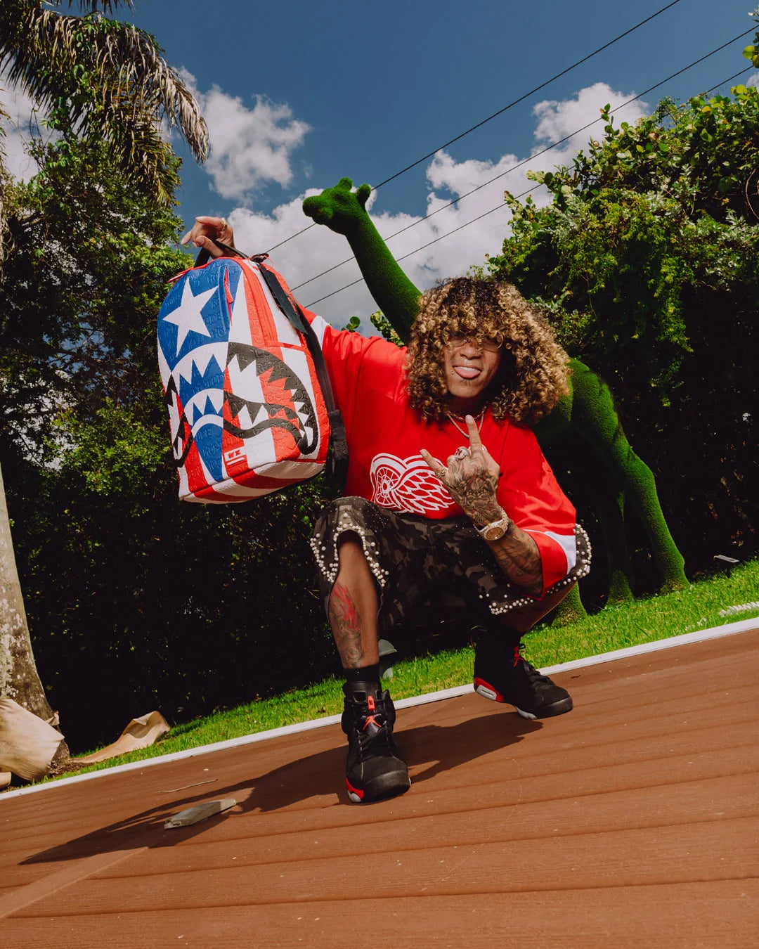 Sprayground Jon z PR Flag - Red / White / Blue