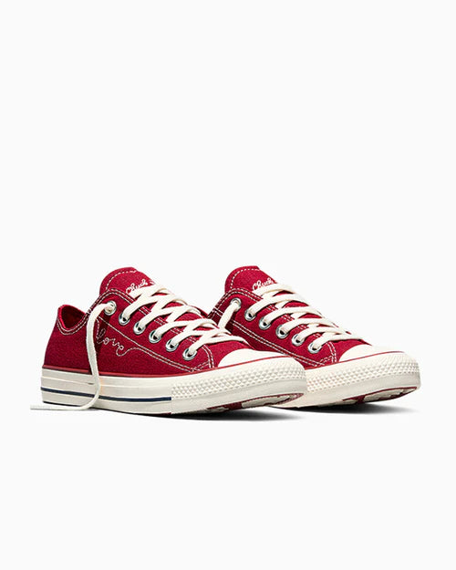 Women´s Converse Chuck Taylor All Star Hearts